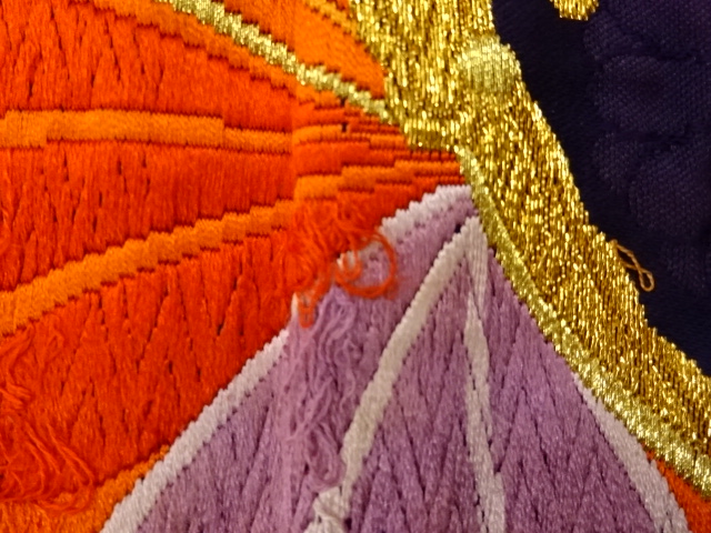  蝶に立涌模様織出し袋帯